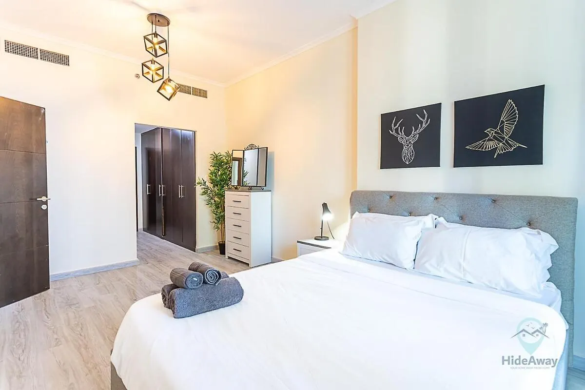 1Br Modern, Stylish L Mins To Beach L Dubai Marina 0*,  United Arab Emirates